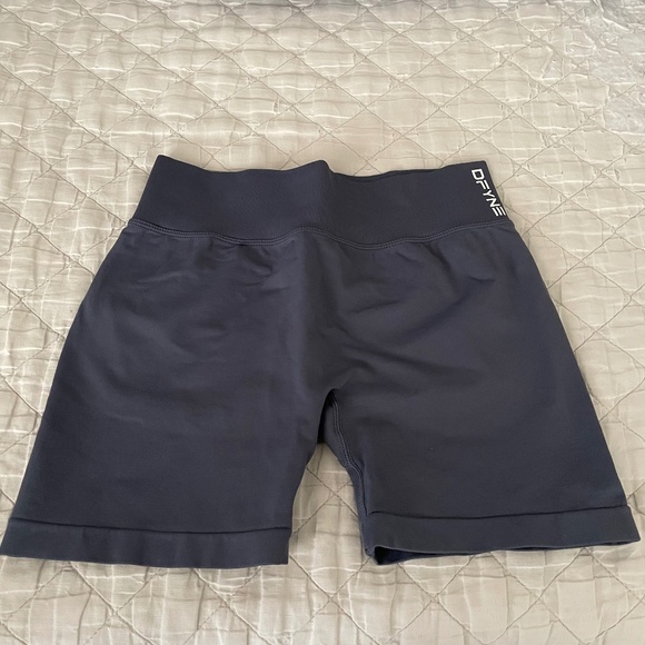 Dfyne Dynamic Short L - Picture 1 of 3